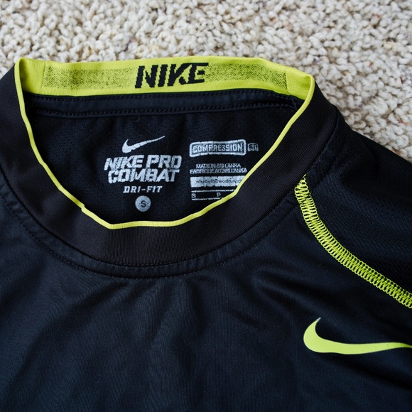 Nike Pro Combat half-sleeve - Picture 4 of 4